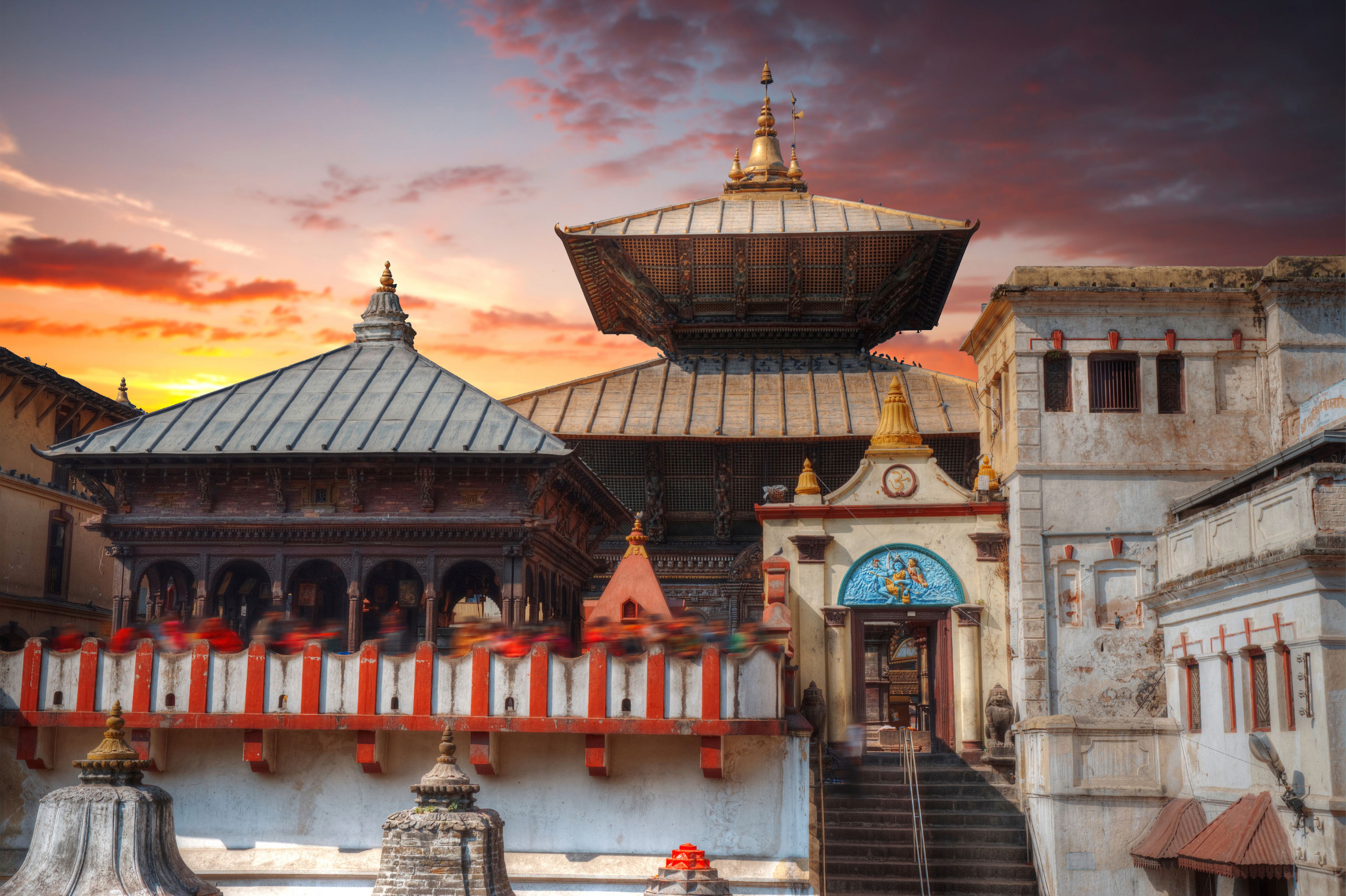 Kathmandu Valley Heritage Tour: Temples, Stupas & Royal Squares